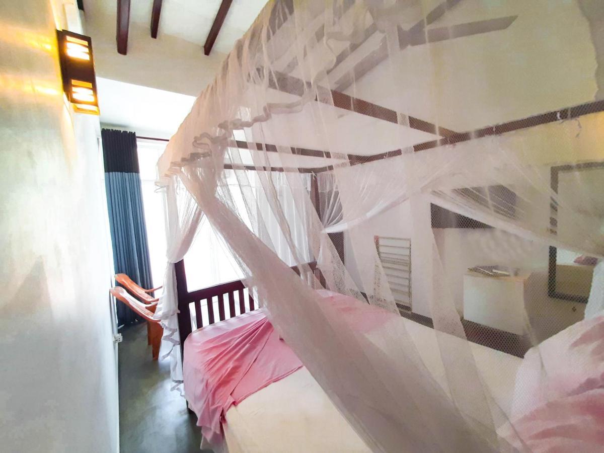 Unawatuna Guest Extérieur photo